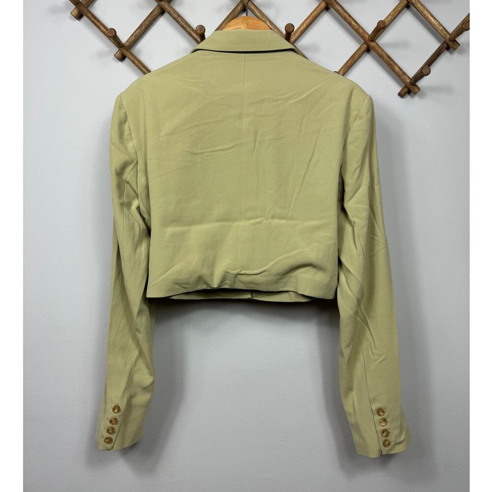 WeWoreWhat Boxy Cropped Blazer in Oat Size L - Picture 3 of 12